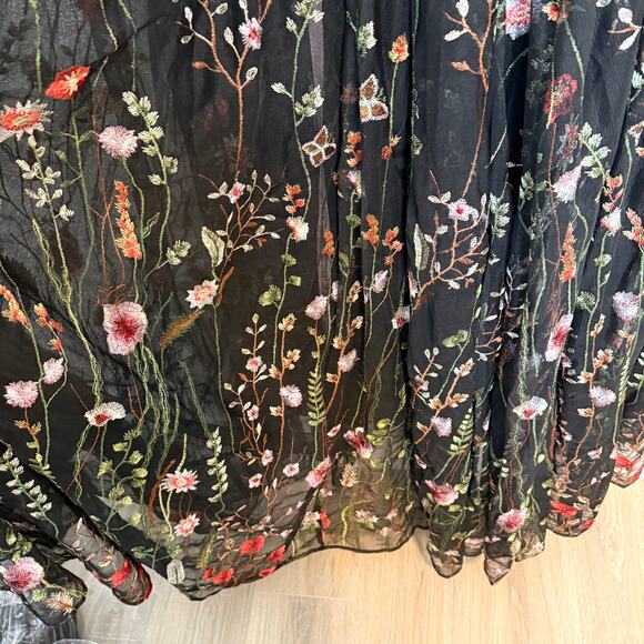 Mac Duggal Floral Embroidered Sleeveless A Line Gown Black Multi 70132 12 New - Picture 7 of 14